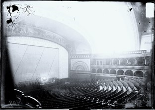 auditorium theater tours